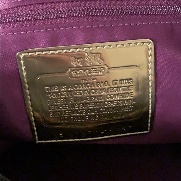 Coach Shoulder Bag - Picture 5 of 9